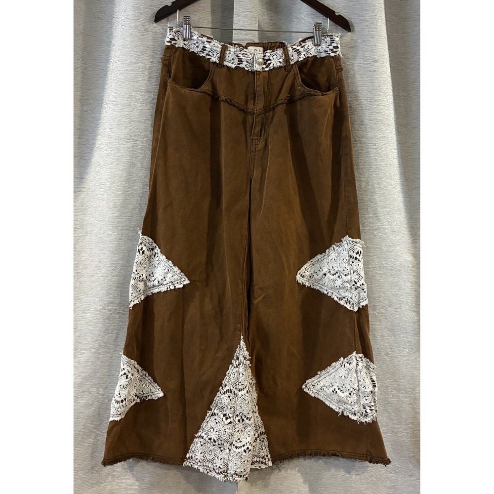 POL Vintage Washed Jeans with Crochet Patches in Rustic Brown SIZE Large Boho